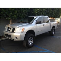 2005 NISSAN TITAN