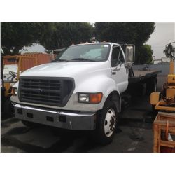 2000 FORD F-750
