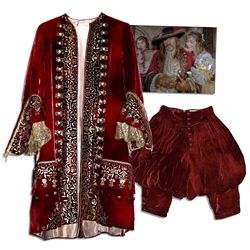 Gerard Depardieu ''Man in the Iron Mask'' Red Velvet Musketeer Costume