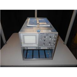 TEKTRONIX 7104 OSCILLOSCOPE (print sequence:) 1400014