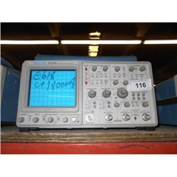 TEKTRONIX 2445B 200 MHZ OSCILLOSCOPE (print sequence:) 1400008