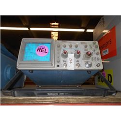 TEKTRONIX 2215 60 MHZ OSCILLOSCOPE (print sequence:) 1400010