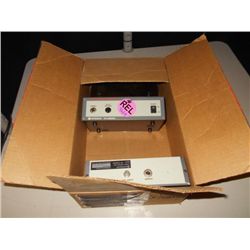 BOX: HITACHI VK C5900D CAMERA CONTROL UNIT (print sequence:) 1400026