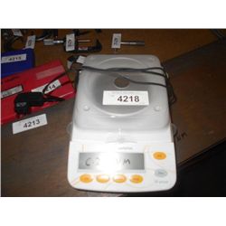 SARTARIUS M PROVE DIGITAL SCALE