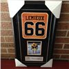 Image 2 : Mario Lemieux Framed Jersey Print & Card  frame.