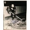 Image 1 : Toronto Maple Leaf Bob Davidson Signed 8x10