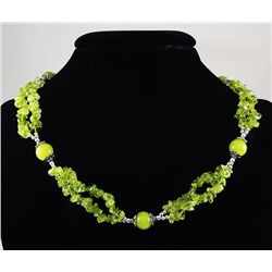 287.57CTW APPLE GREEN CHIPS NECKLACE W/ METAL LOCK