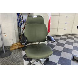 HUMAN SCALE FREEDOM HIGH BACK ERGONOMIC  TASK CHAIR