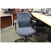 Image 2 : TEKNION  BLUE TASK CHAIR