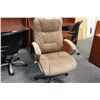 Image 1 : BEIGE  HIGHBACK EXECUTIVE CHAIR