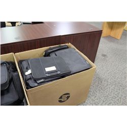 LOT OF NOTEBOOK COMPUTER CASES