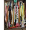 Image 2 : BOX LOT ASSORTED BUSINESS ADVERTISEMENT PENCILS
