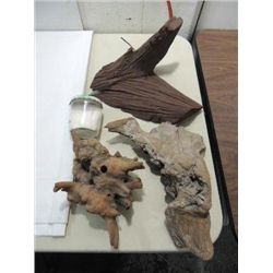 LOT 4 DECORATIVE DRIFT OR DESERT WOOD & BOTTLE OF
