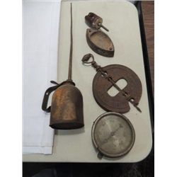 LOT 5 RUSTY GOLD COLLECTIBLES: EAGLE OIL CAN, FARM