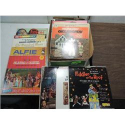 LOT 21 VINTAGE 1970S MOVIE & MUSICALS LP ALBUMS: