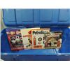 Image 2 : 16 GALLON RUBBERMAID STORAGE BIN & 11 REFERENCE