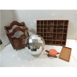 LOT 5 DECORATIVE ITEMS: 1 DISCO BALL DANCE FLOOR