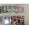 Image 2 : LOT 18 ASSORTED STARS & ROOKIE FOOTBALL CARDS