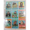 Image 3 : LOT 26 1971 TOPPS FOOTBALL PLAYER CARDS