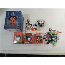 LOT 9 MICKEY MOUSE CHRISTMAS DECORATIONS: ORNAMENT