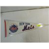 Image 1 : VINTAGE 30"L FELT NEW YORK METS BASEBALL PENNANT