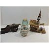 Image 1 : LOT 4 VINTAGE COLLECTIBLES: MILWAUKEE JIM BEAM