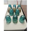 Image 1 : LOT 11 VINTAGE GLASS ELECTRICAL INSULATORS: 8