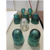 Image 1 : LOT 11 VINTAGE GLASS ELECTRICAL INSULATORS: 2