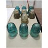 Image 1 : LOT 10 VINTAGE GLASS ELECTRICAL INSULATORS: 8