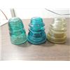 Image 2 : LOT 10 VINTAGE GLASS ELECTRICAL INSULATORS: 8