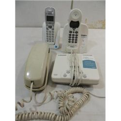 LOT 4 (3) DIGITAL TELEPHONES & 1 ANSWERING SYSTEM