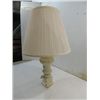 Image 1 : VINTAGE CERAMIC BASE 25"H READING LIGHT & SHADE