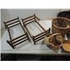 Image 2 : LOT 7 VINTAGE REED WOVEN ASSORTED SIZES BASKETS &