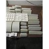 Image 3 : LOT 41 ASSORTED SIZES & STYLES EARRING DISPLAYS