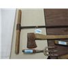 Image 2 : LOT 4 VINTAGE TOOLS: ANTIQUE BARN BEAM DRILL, AX,