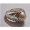 Image 1 : 6.300g Ring of Pearl in Silver