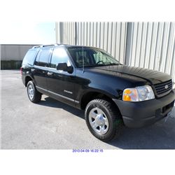 2004 - FORD EXPLORER