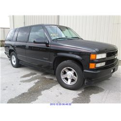 2000 - CHEVROLET TAHOE
