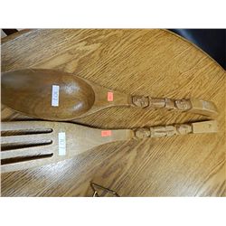 wood fork and spoon