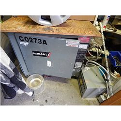 HOBART FORK LIFT CHARGER