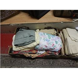 BOX OF ASSORTED LINEN