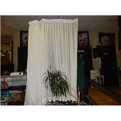 CURTAINS - 2 PANNELS