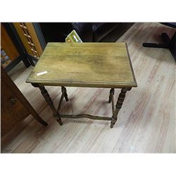 VINTAGE SIDE TABLE