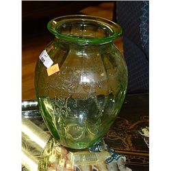 DEPRESSION GLASS STYLE VASE