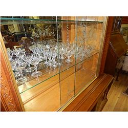 LOT OF CRYSTAL GLASSES