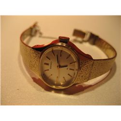 WOMENS SEIKO WRIST WATCH GOLD TONE