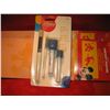 Image 8 : (2)DISNEY MICKEY MOUSE STENCIL &  (1)SPONGE BRUSH