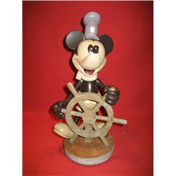 WALT DISNEY WORLD MICKEY MOUSE STEAMBOAT WILLIE CERAMIC BOBBLEHEAD BOBBLE HEAD