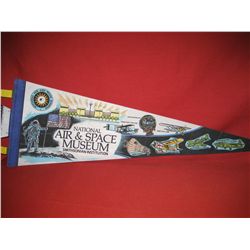 NATIONAL AIR AND SPACE MUSEUM PENNANT