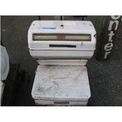 White Porcelain Scale